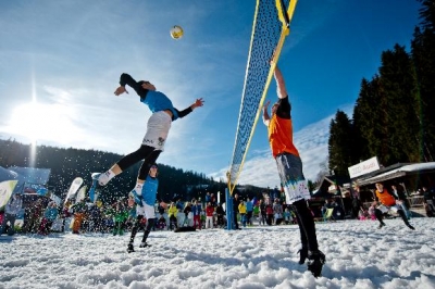 Historicky první turnaj ve Snow Volleyballu