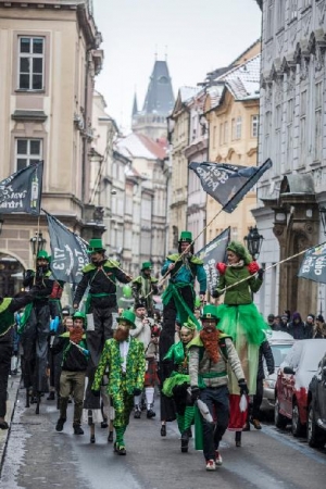 Oslavy svatého Patrika opět v Praze a dalších městech.  Podruhé projde hlavním městem irský průvod