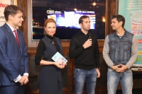 Že by tenista Radek &Scaron;těp&aacute;nek proch&aacute;zel finančn&iacute; kriz&iacute;?