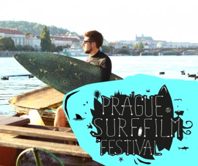 Prague Surf Film Festival nab&iacute;dne nez&aacute;visl&eacute; filmy o surfov&aacute;n&iacute; a cestov&aacute;n&iacute; za surfingem