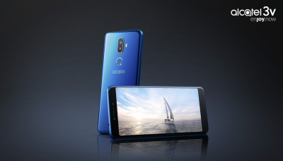 Smartphony Alcatel 5 a Alcatel 3V v prodeji v ČR a SR - maj&iacute; displeje s poměrem 18: 9 a př&iacute;znivou cenu