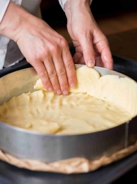 Meruňkov&yacute; kol&aacute;č s tvarohem: Letn&iacute; klasika jinak