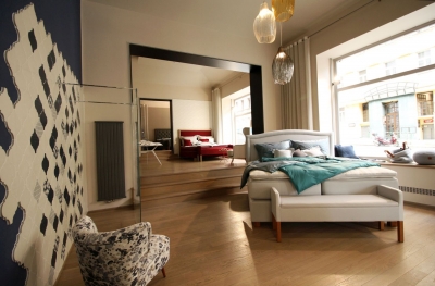 Nov&aacute; prodejn&iacute; galerie Los Kachlos HOME překvap&iacute; designem i př&iacute;stupem