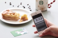 Sbírejte hvězdy a plaťte mobilem. Aplikace Starbucks je nyní v České republice!