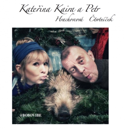 Celebrity si již fot&iacute; pouze #zelfie!