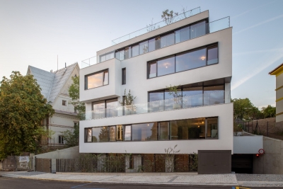 LUXUSN&Iacute; PENTHOUSE, KTER&Yacute; DEFINUJE NOV&Yacute; STANDARD BYDLEN&Iacute;.