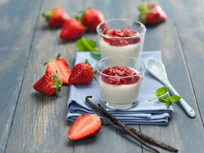 Panna cotta s jahodami