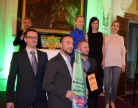 Anketa RESTU Restaurace roku 2016 už m&aacute; sv&eacute; v&iacute;těze