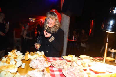 Chantal Poullain miluje nebezpeč&iacute;!