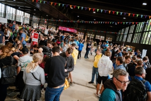 Fascinoval v&aacute;s dubnov&yacute; let k Měs&iacute;ci? Pokračujte ve vesm&iacute;rn&eacute;m dobrodružstv&iacute; na festivalu Maker Faire Prague 2026!