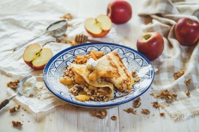 Palačinky s du&scaron;en&yacute;mi jablky