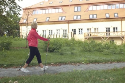 Rezidence V Parku roz&scaron;iřuje svoje služby   &amp; unik&aacute;tn&iacute; mezigeneračn&iacute; propojen&iacute;
