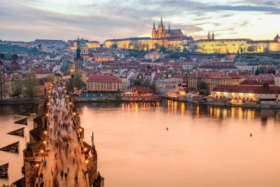 Zahraničn&iacute;ch turistů v hotelech v Česku je meziročně v&iacute;c, je&scaron;tě ne v&scaron;ak tolik jako před koronavirovou pandemi&iacute;