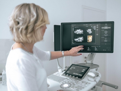 Rodičovsk&eacute; pl&aacute;ny může překazit předčasn&aacute; menopauza