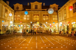 Des&aacute;t&eacute; narozeniny z&aacute;meck&yacute;ch labyrintů z&aacute;mku Loučeň