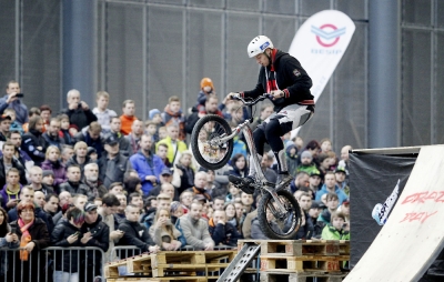 Tak tady v&aacute;žně nesm&iacute;te chybět --- MOTOSALON zahajuje sezonu už ve čtvrtek